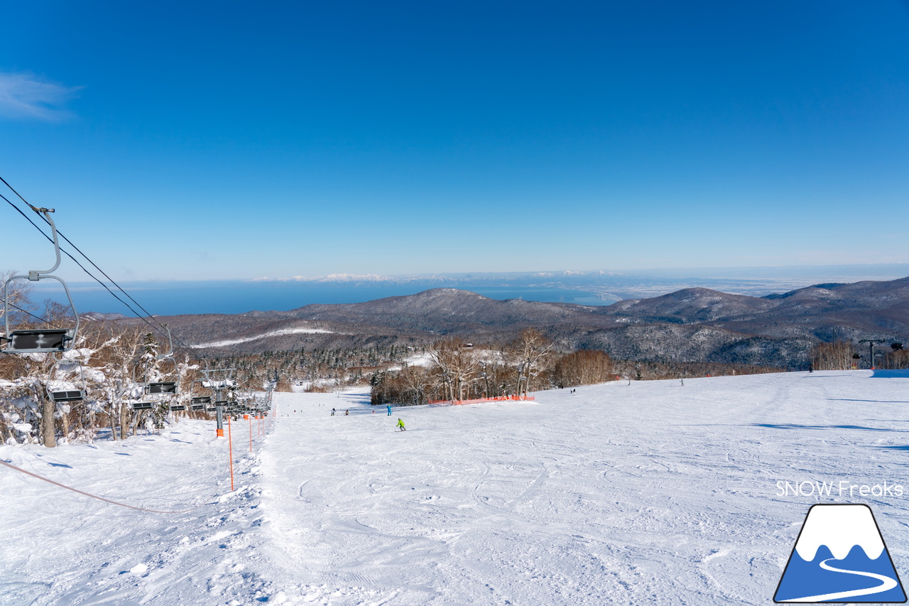 札幌国際スキー場｜北海道最高峰・旭岳も見えた！これ以上はなかなか無い、澄み渡る青空に恵まれた１月最後の日曜日。